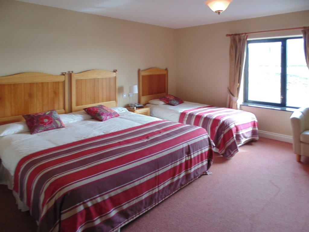 Hotel Óstán Oileán Acla Achill Sound Exterior foto